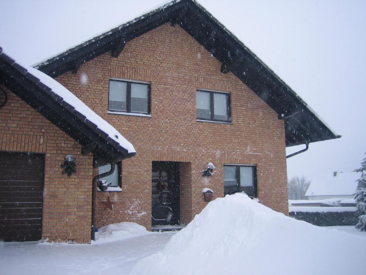 Ferienwohnung Eifelbrise นีเด็กเกน ภายนอก รูปภาพ